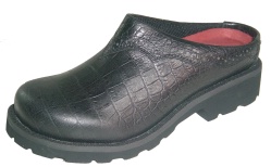 Twisted X WBM0012 for $89.99 Ladies Barn Burner Casual Boot with Black Leather Foot and a Wide Round Toe